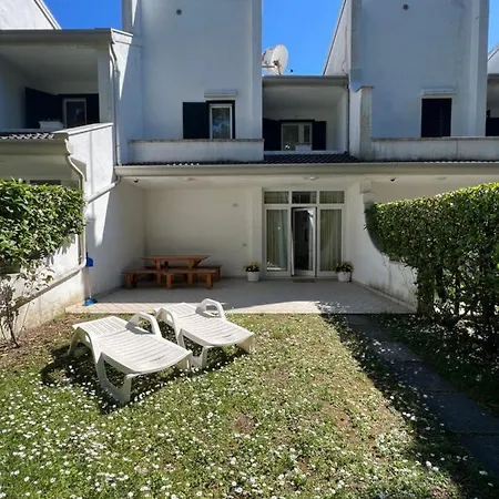Villa Azzurro Blu *