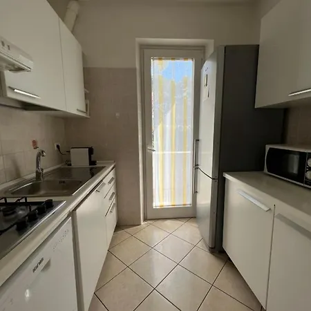 Azzurro Blu * Λινιάνο Σαμπιαντόρο